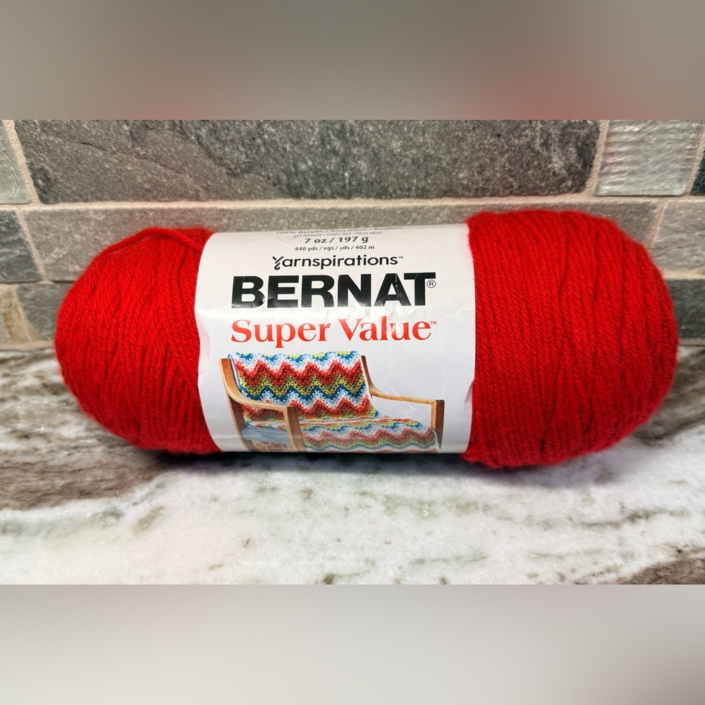 Bernat Super Value Yarn~Berry~1 Skein~Brand New~Yarnspirations~7 Ounces~Acrylic